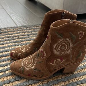 Sofft Brown Suede Embroidered Ankle Boots